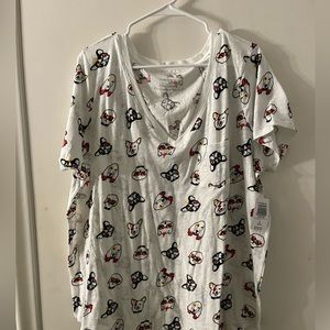 Torrid slub tshirt, multi-colored dogs, NWT, size 2 (18-20)